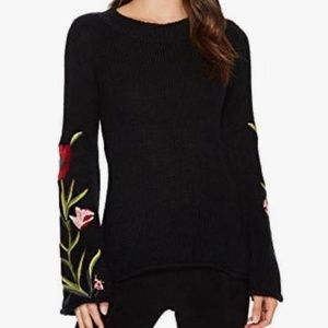 Romeo & Juliet Couture Bell Sleeve Floral Sweater